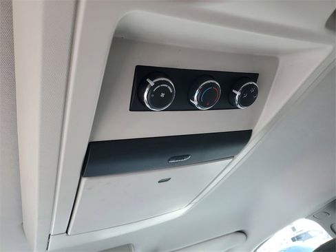 Used 2009 Dodge Grand Caravan SXT w/ Entertainment Group 2 image 10