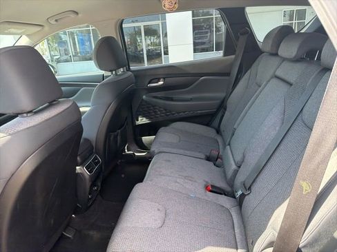 Used 2023 Hyundai Santa Fe SEL image 9