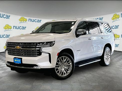 Used 2023 Chevrolet Tahoe Premier w/ Premium Package 2 AWD/4WD image 3