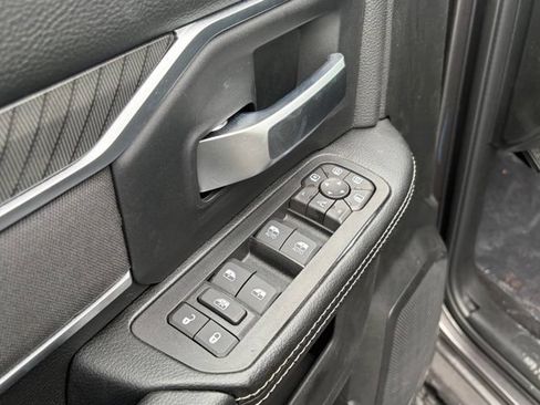 New 2026 RAM 2500 Big Horn AWD/4WD image 13