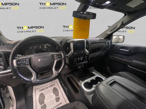 Used 2021 Chevrolet Silverado 1500 RST w/ Z71 Off-Road Package image 11