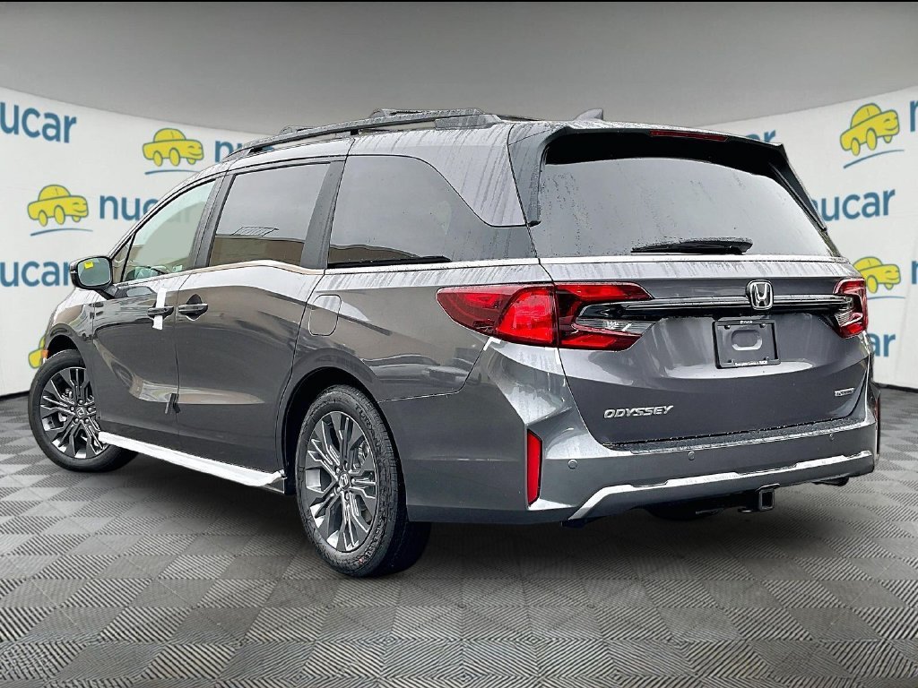 New 2027 Honda Odyssey Touring image 5