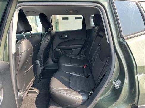 Certified 2020 Jeep Compass Latitude AWD/4WD image 16