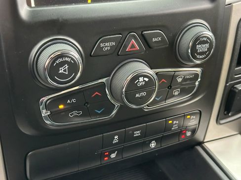 Used 2016 RAM 1500 Outdoorsman image 34