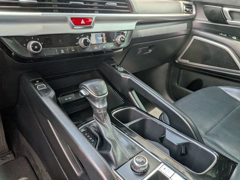 Used 2020 Kia Telluride S FWD image 23