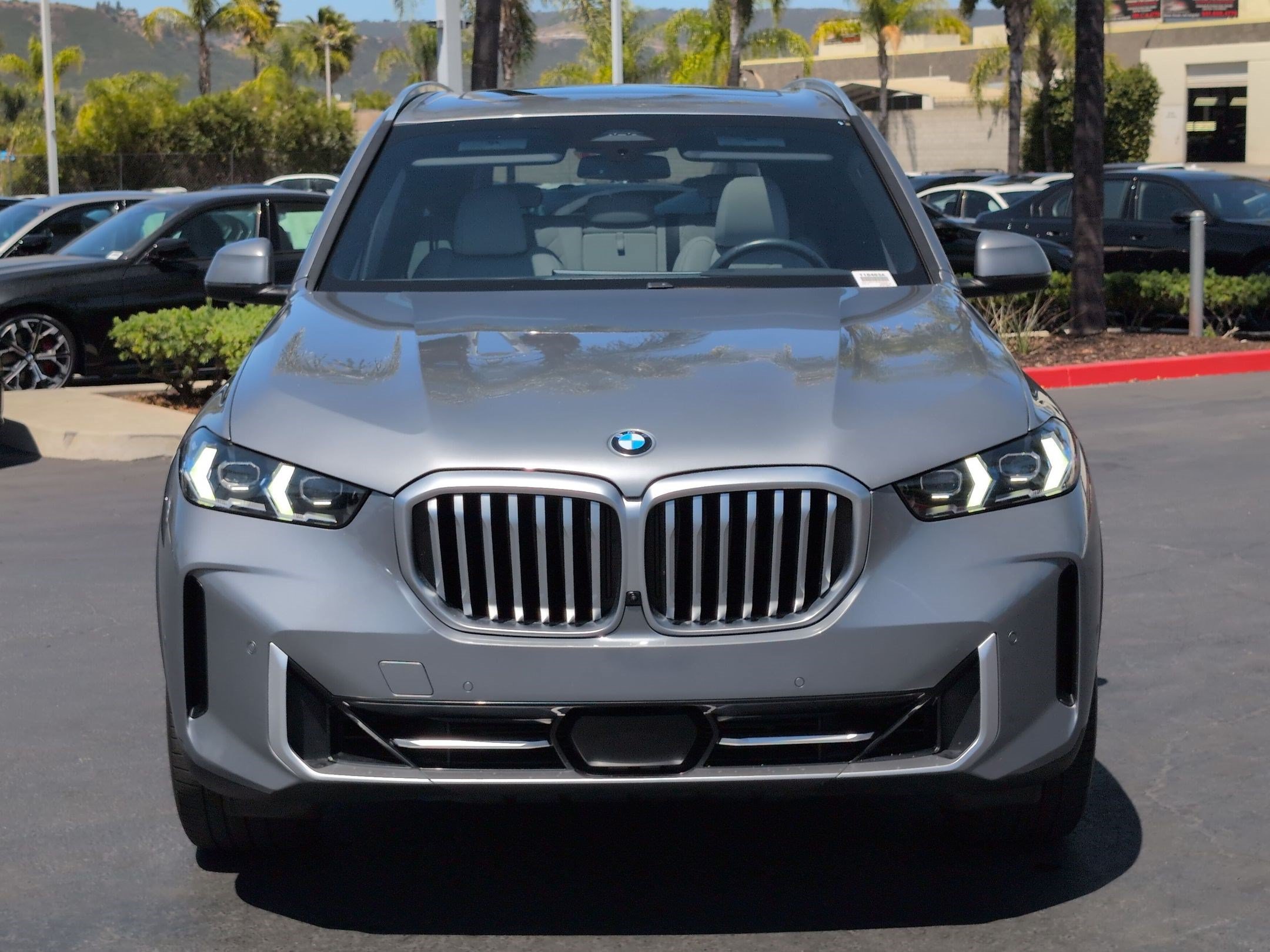 Used 2024 BMW X5 sDrive40i w/ Premium Package RWD image 3