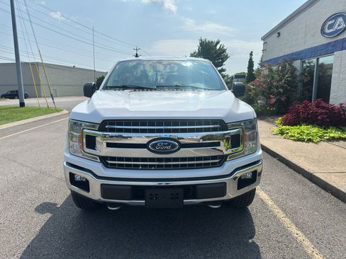 Used 2020 Ford F150 XLT w/ Equipment Group 302A Luxury AWD/4WD image 9