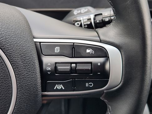 Used 2025 Kia Sportage X-Line w/ Premium Package AWD/4WD image 31