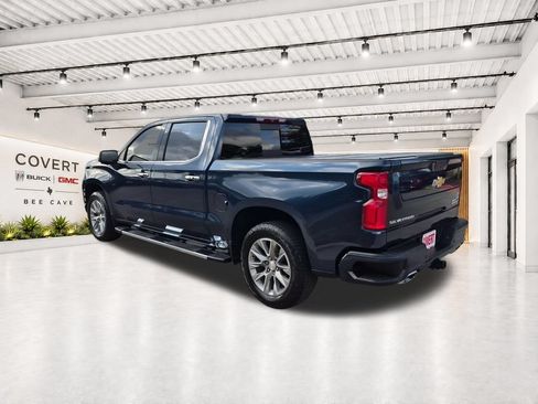 Used 2022 Chevrolet Silverado 1500 High Country w/ Safety Package II AWD/4WD image 11
