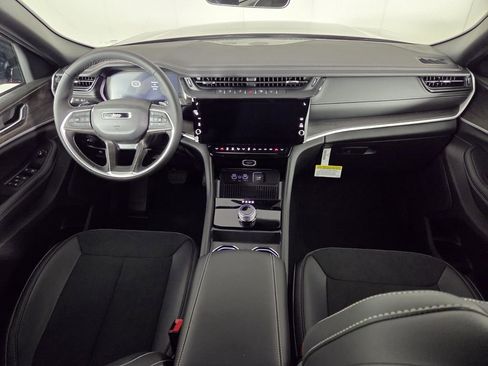 New 2026 Jeep Grand Cherokee Altitude image 23