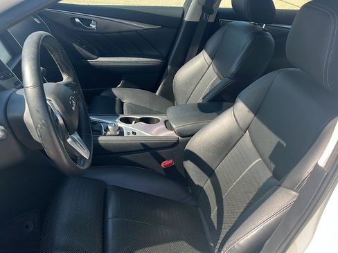 Used 2018 INFINITI Q50 Sport AWD/4WD image 2