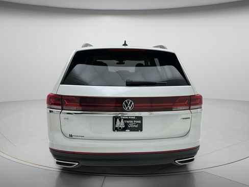Used 2026 Volkswagen Atlas SE AWD/4WD image 6