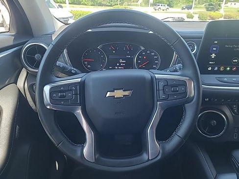 Used 2023 Chevrolet Blazer LT AWD/4WD image 15