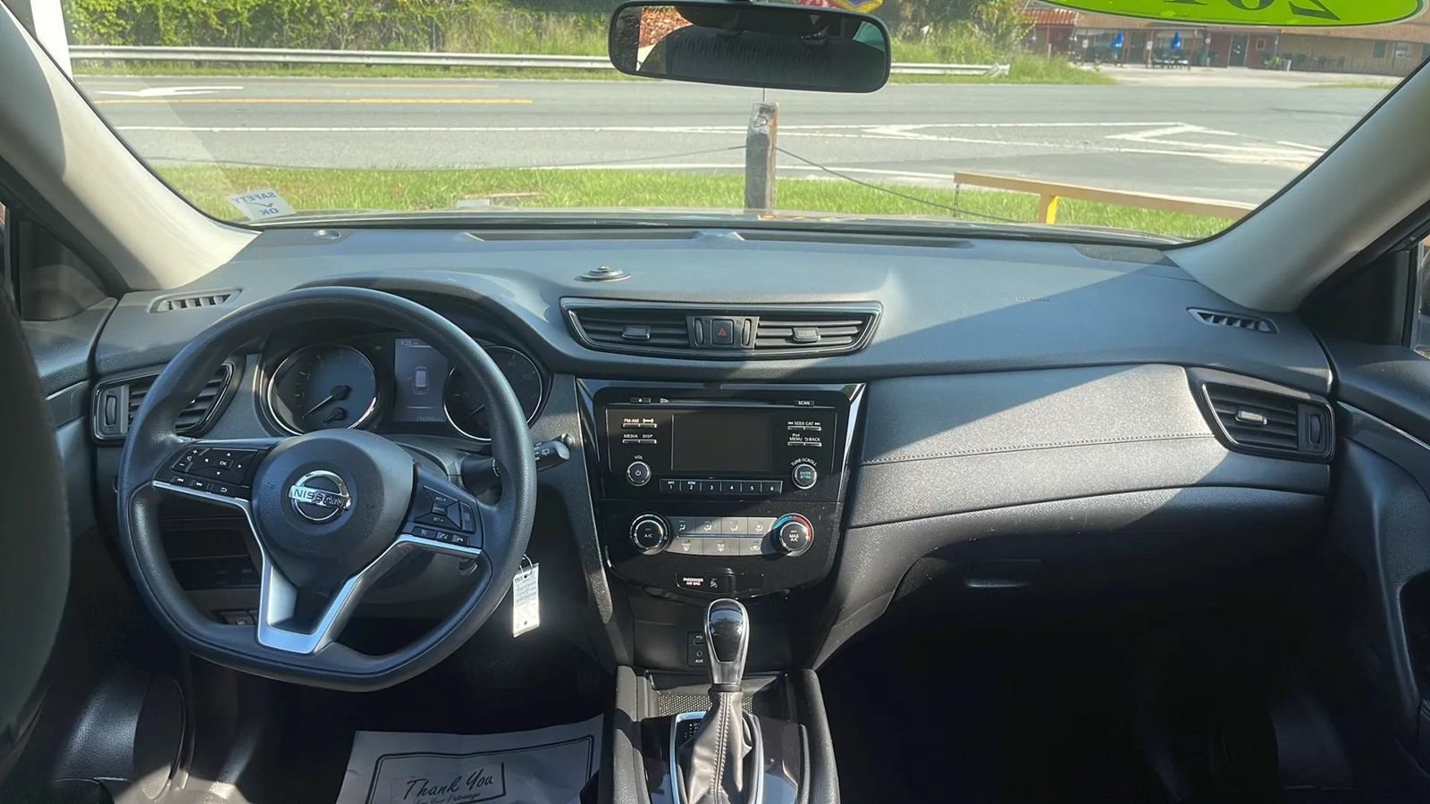 Used 2017 Nissan Rogue S w/ S Appearance Package FWD image 23
