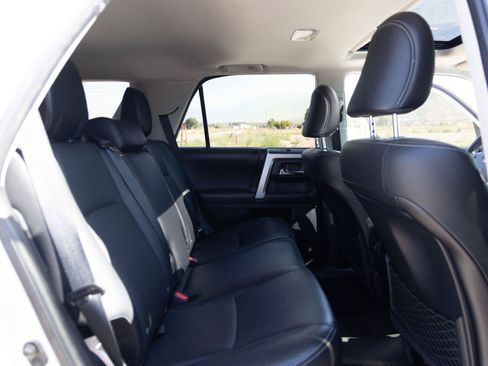 Used 2017 Toyota 4Runner Limited AWD/4WD image 28