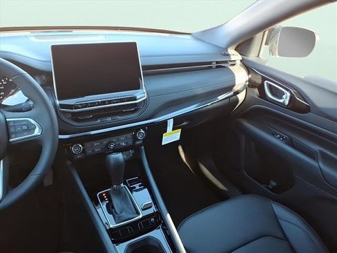 New 2026 Jeep Compass Limited AWD/4WD image 14