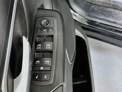 Used 2023 RAM 1500 Big Horn AWD/4WD image 17