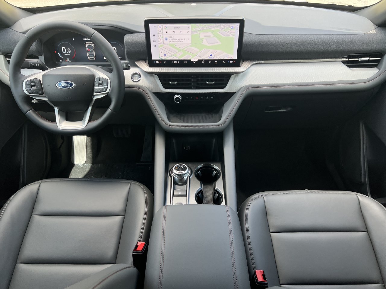 New 2027 Ford Explorer Active w/ Active Comfort Package RWD image 2