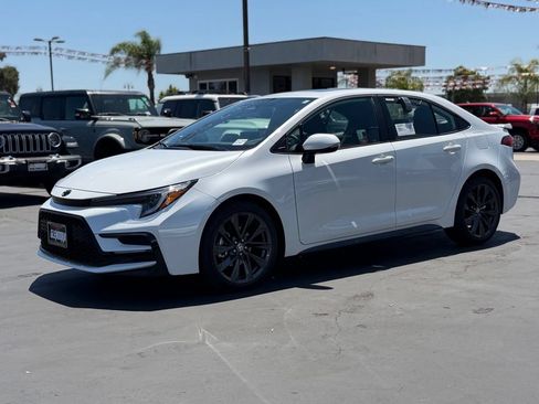 New 2026 Toyota Corolla XSE FWD image 5