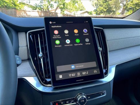 New 2026 Volvo XC90 B5 Plus w/ Protection Package Premier image 21