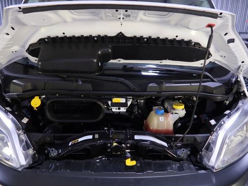 Used 2023 RAM ProMaster 2500 image 9