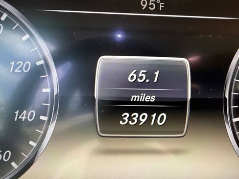 Used 2014 Mercedes-Benz S 550 Sedan image 1