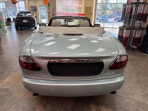 Used 2006 Jaguar XK8 Base image 43