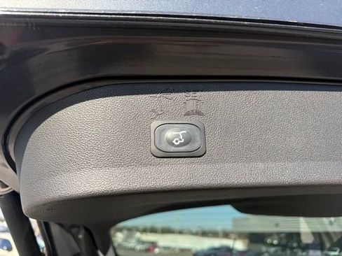 Used 2018 Ford Escape SEL image 14