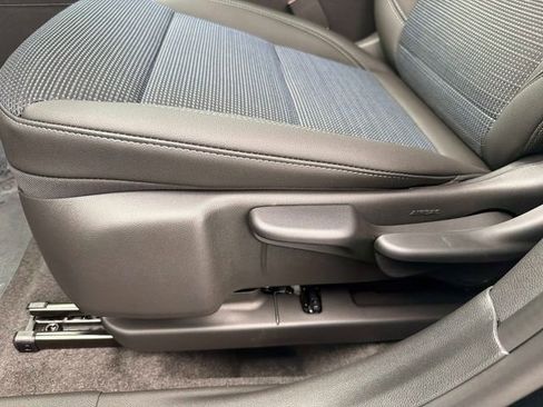 New 2026 Buick Envista Sport Touring FWD image 19