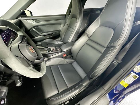 Certified 2025 Porsche 911 Targa 4 GTS AWD/4WD image 5