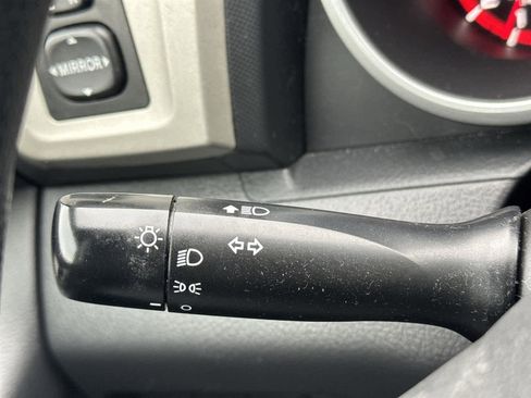 Used 2009 Toyota Matrix image 19