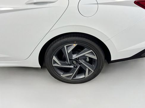 New 2025 Hyundai Elantra SEL w/ Cargo Package image 23