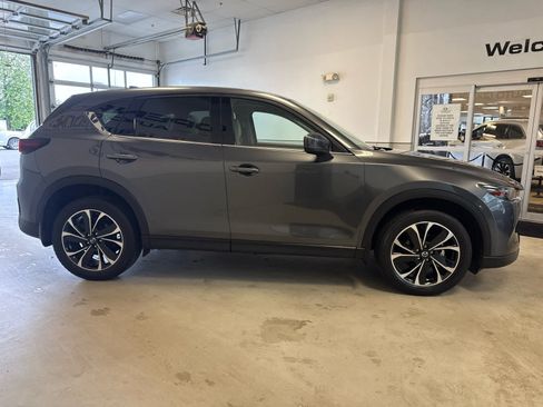 Used 2023 MAZDA CX-5 AWD 2.5 S w/ Premium Package image 7