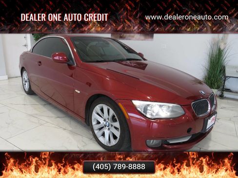 Used 2012 BMW 328i Convertible image 1