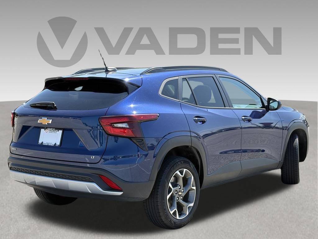 Used 2024 Chevrolet Trax LT FWD image 30