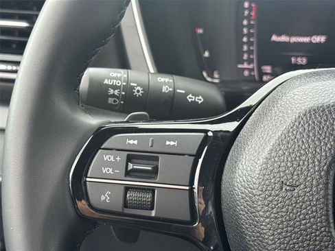 Used 2026 Honda Pilot EX-L image 18