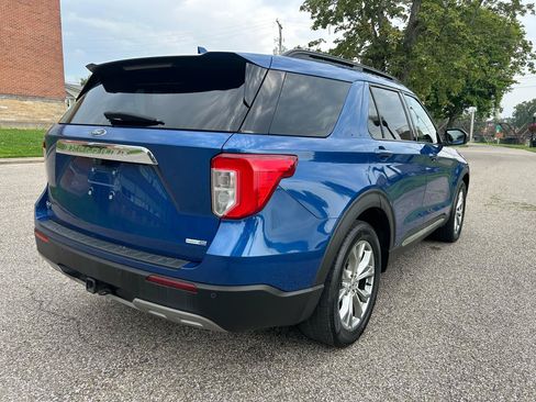 Used 2020 Ford Explorer XLT w/ Equipment Group 202A AWD/4WD image 5