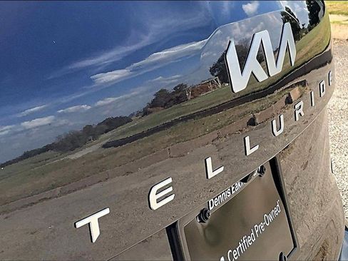 Certified 2025 Kia Telluride SX Prestige image 33