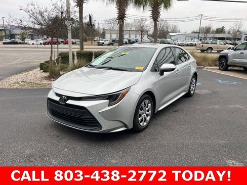 Used 2023 Toyota Corolla LE image 36