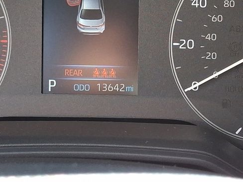 Used 2023 Toyota Corolla LE w/ LE Premium Package FWD image 22