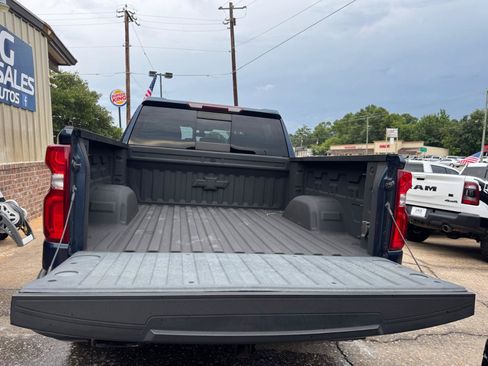 Used 2019 Chevrolet Silverado 1500 RST AWD/4WD image 13