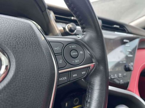 Used 2020 Toyota Camry XSE FWD image 24