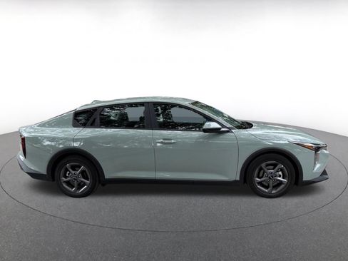 Used 2026 Kia K4 FWD image 14
