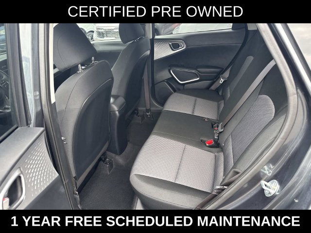 Used 2025 Kia Soul LX w/ LX Technology Package FWD image 16