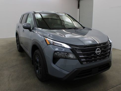 New 2026 Nissan Rogue SV image 6