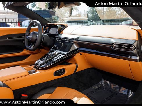 New 2026 Aston Martin V8 Vantage image 53