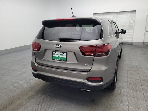 Used 2019 Kia Sorento LX image 7