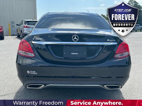 Used 2015 Mercedes-Benz C 300 4MATIC Sedan image 5