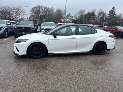 Used 2022 Toyota Camry TRD w/ TRD Package w/JBL Audio image 4