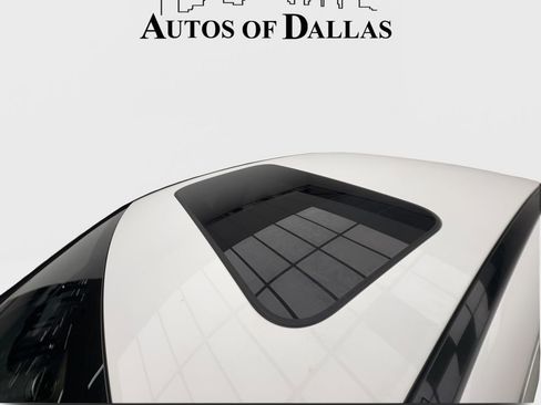 Used 2022 Mercedes-Benz C 300 Sedan image 11